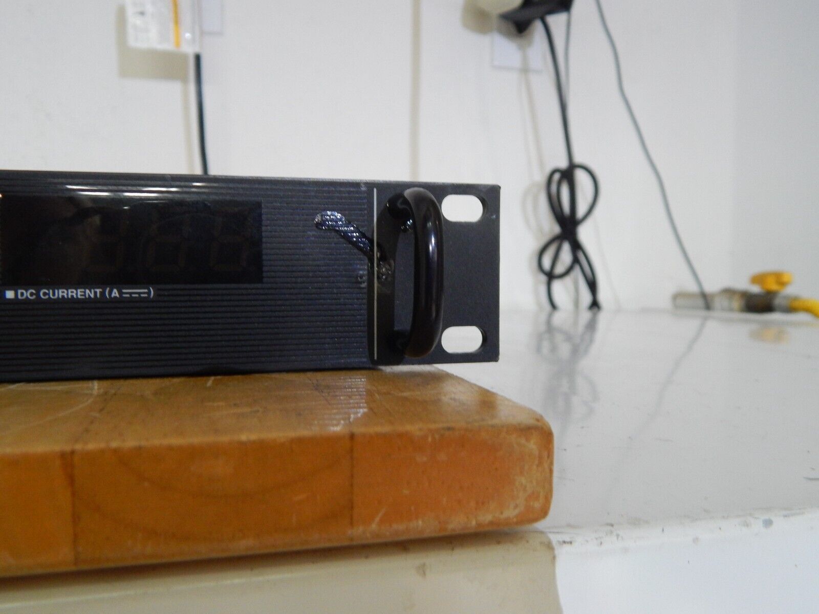 Sorensen DCS150-7E M9C (GPIB) DC Power Supply, 150 V,7 A,1050W, WRNTY Sorensen DCS150-7E M9C (GPIB) DC Power Supply, 150 V,7 A,1050W, WRNTY